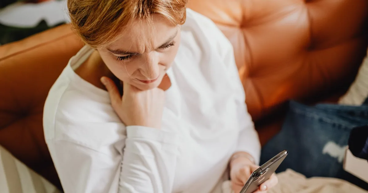 Emergency babysitter in Ireland: how to find one fast